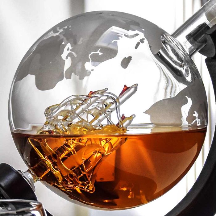 Globe Decanter Set - Whiskey Decanter Set